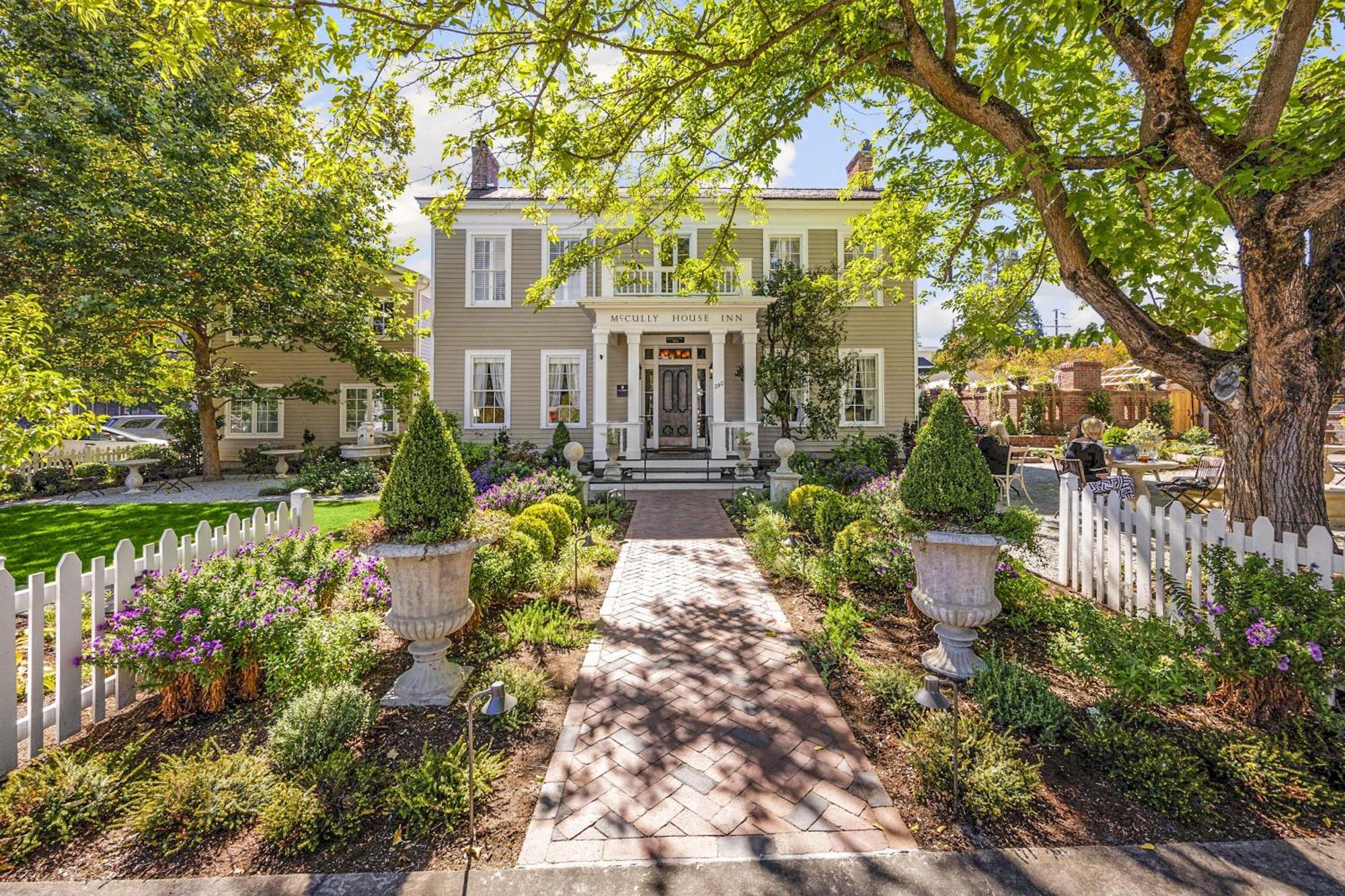 Mccully House Inn Jacksonville Zewnętrze zdjęcie